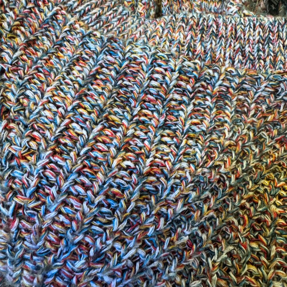 Express Rainbow Threaded / Open Back , Off Should… - image 5